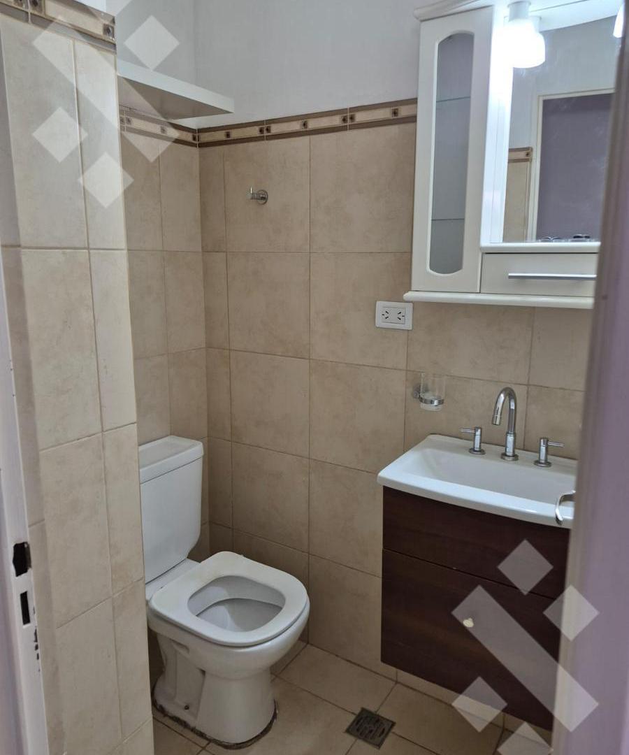 Foto de VENTA DEPTO 3 DORM. C/ BALCON Y COCHERA - APTO CREDITO - ISLAS MALVINAS, imagen 5