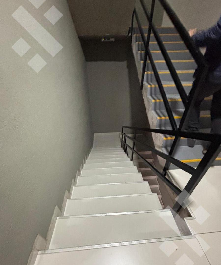 Foto de ALQUILER DE LOCAL COMERCIAL ROCA Y COLON CENTRO OESTE.- NQN -, imagen 3