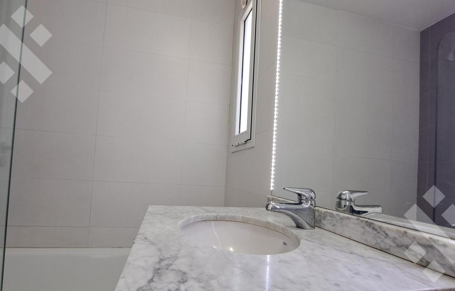 Foto de Alquiler de Departamento 2 AMB y Cochera, Neuquén Capital. Centro Este., imagen 4