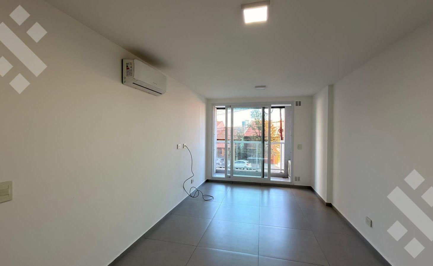Foto de Alquiler MONOAMBIENTE edif. R2, imagen 4