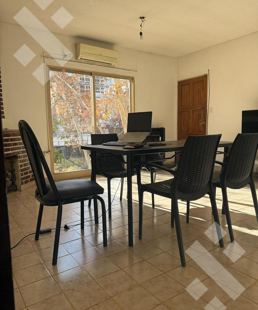 Foto de VENTA- DEPTO- 2 DORM- CENTRO NEUQUEN CAPITAL, imagen 3