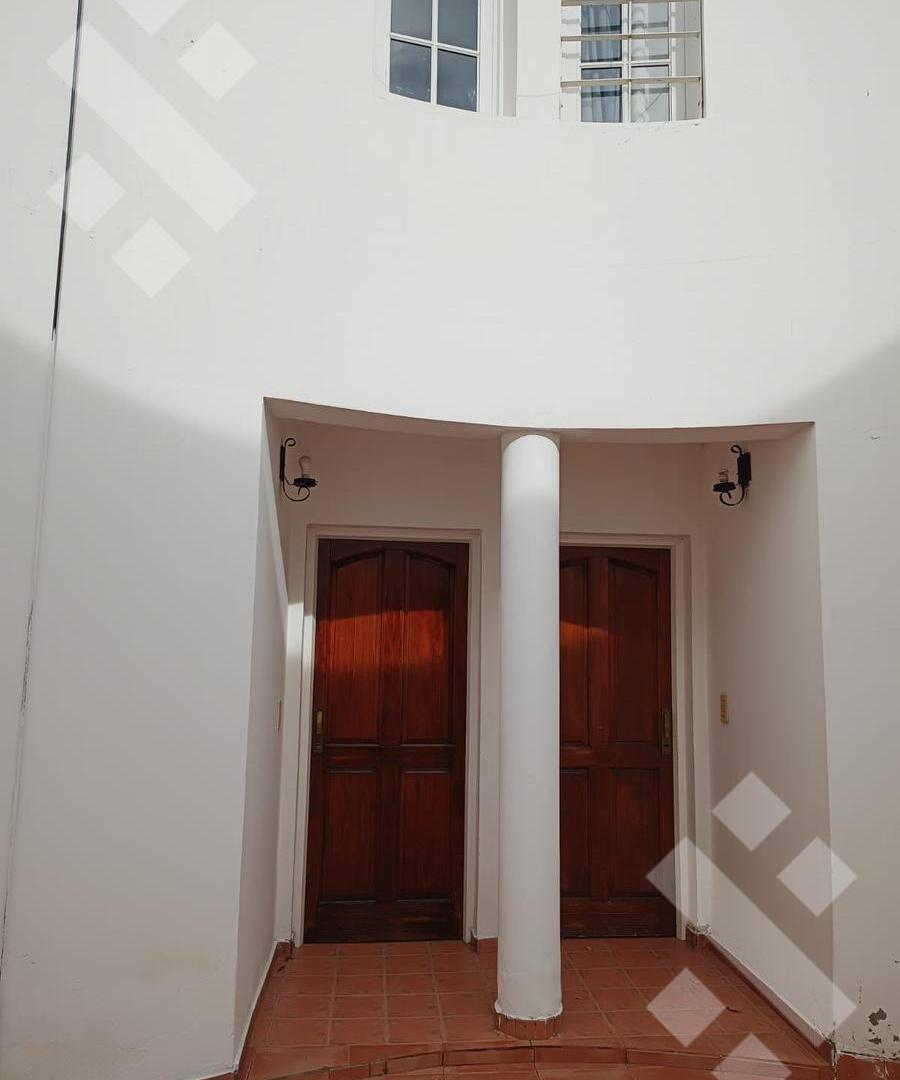 Foto de Casa en Santa Genoveva, imagen 1