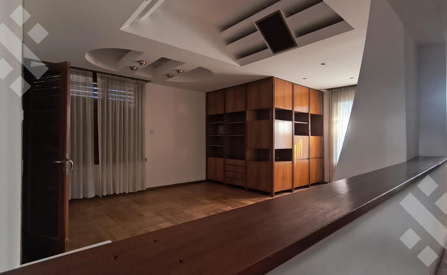 Foto de Alquiler Casa Nivel Gerencial, imagen 3