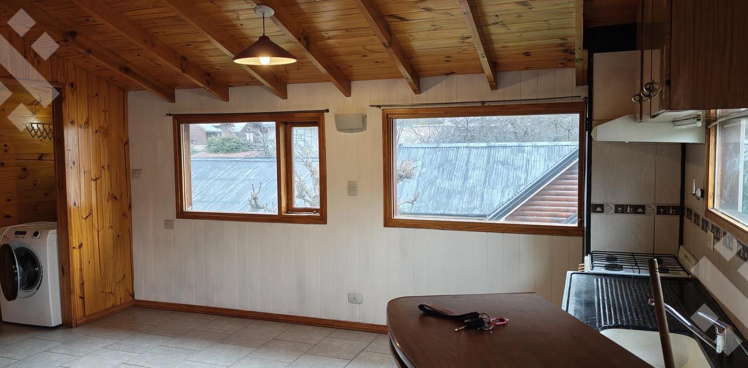 Foto de Alquiler Permanente 1 habitacion Centro San Martin de los Andes, imagen 3
