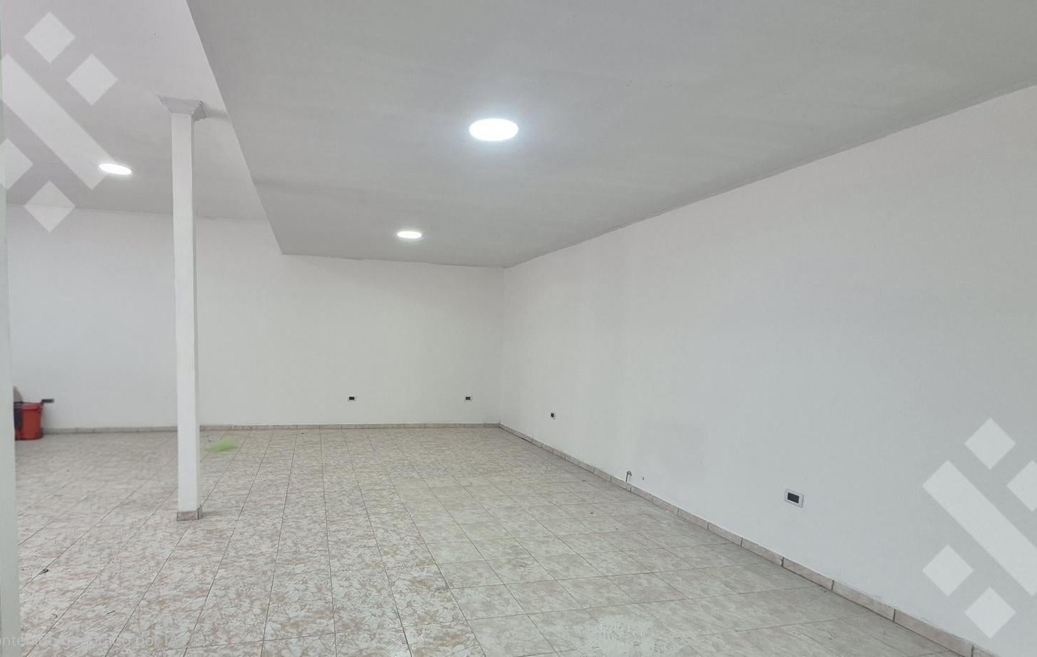 Foto de ALQUILER, DE LOCAL COMERCIAL A ESTRENAR / Vélez Sarsfield 300 - PLOTTIER, imagen 3
