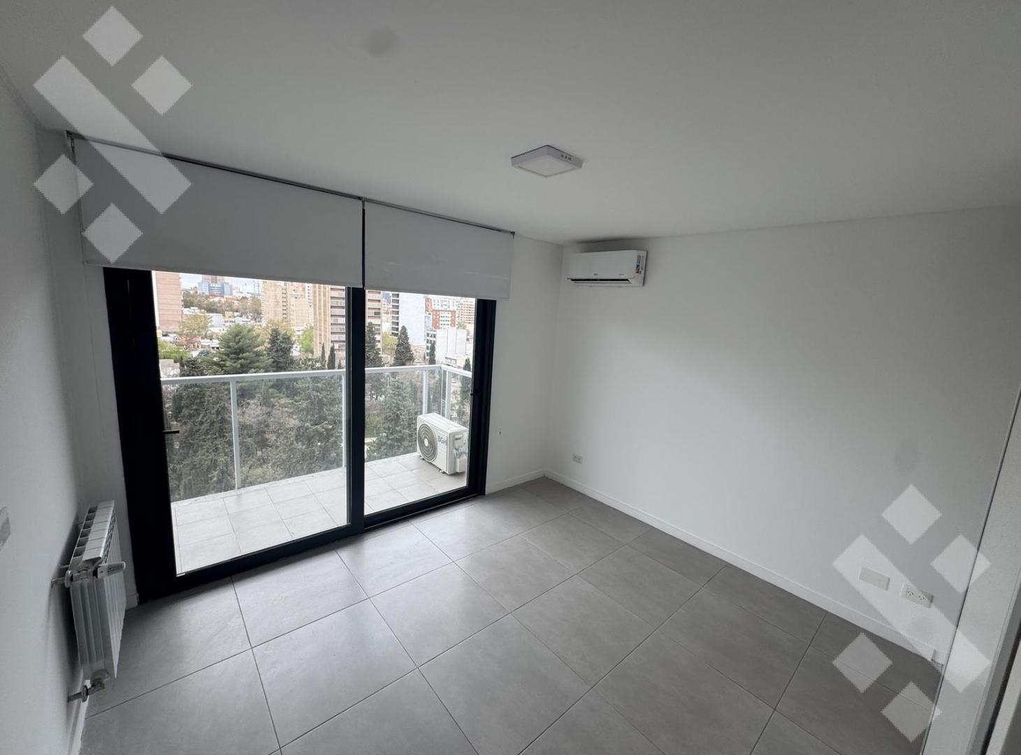Foto de Alquiler Dpto 1 Dorm con cochera - Casa Club Plaza, Neuquén Centro, imagen 2