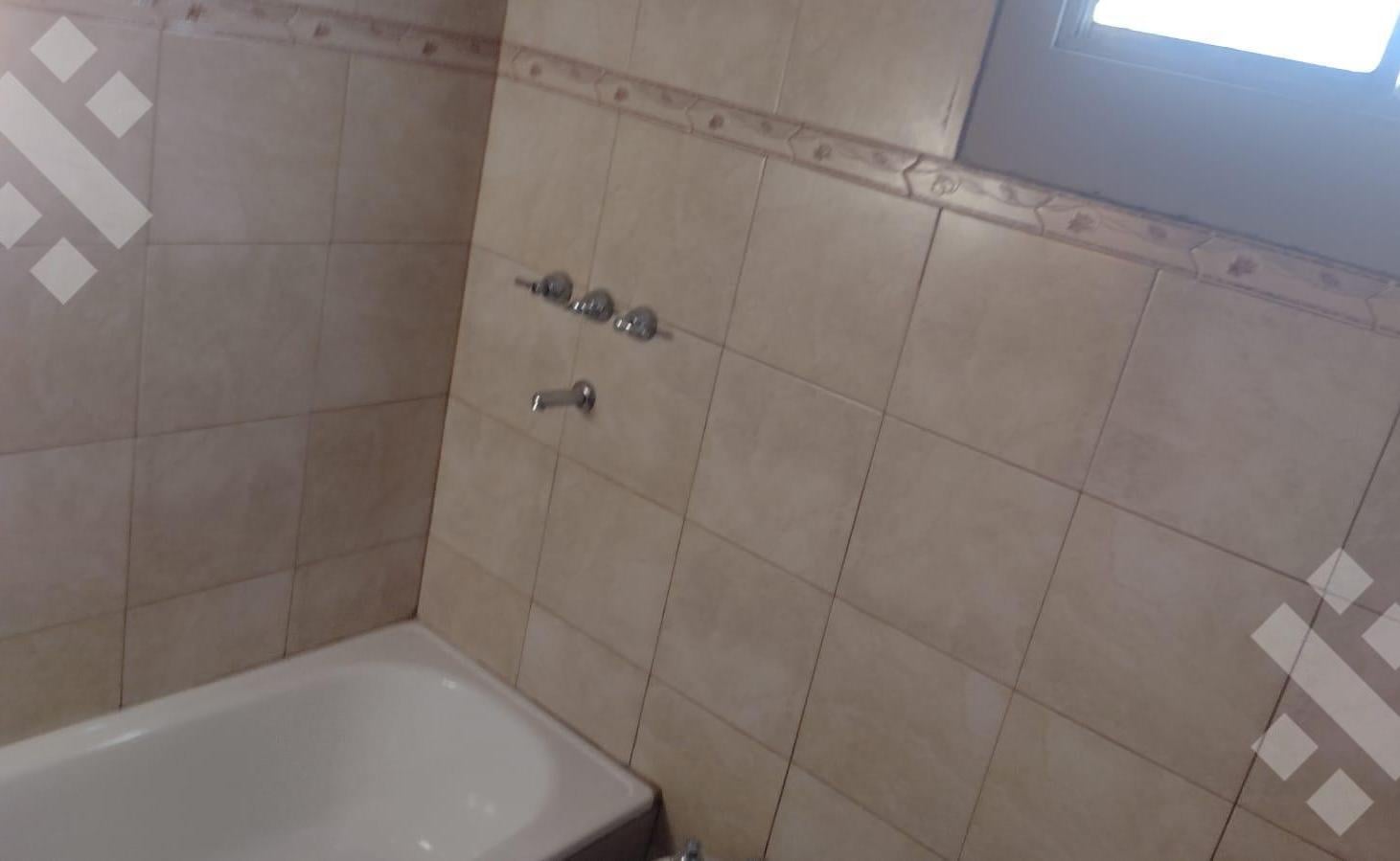 Foto de ALQUILER CASA DE CHACRA 2 DORMITORIOS - FERNANDEZ ORO, imagen 3