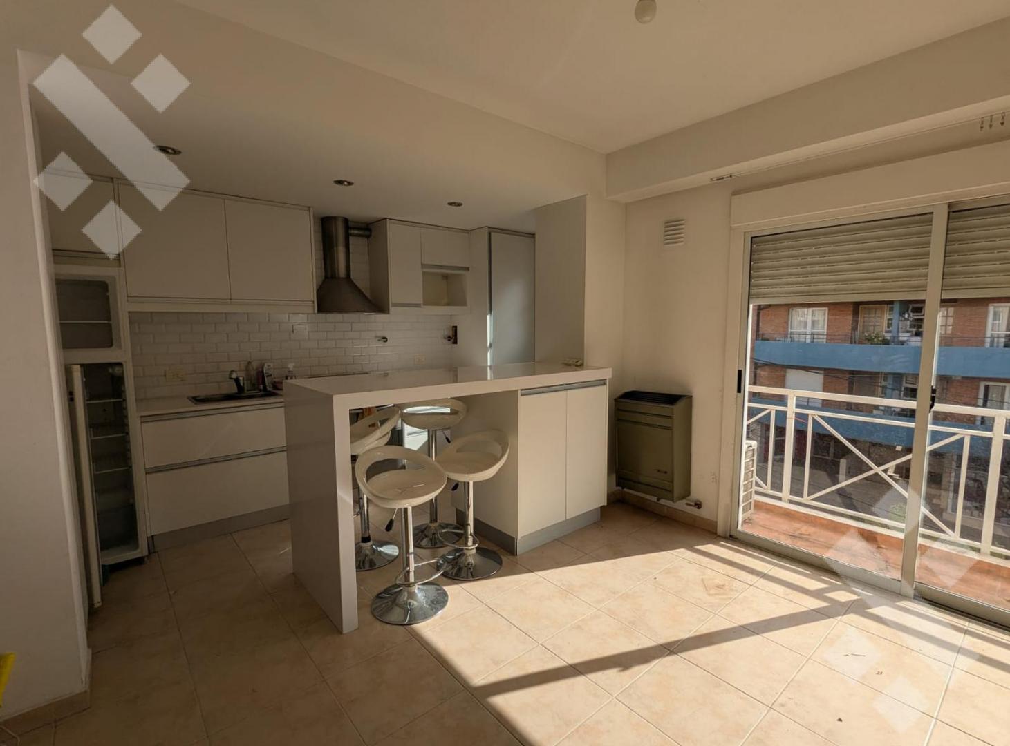 Foto de Alquiler Dpto 1 dorm, Castelli al 200 Neuquen Capital, imagen 3