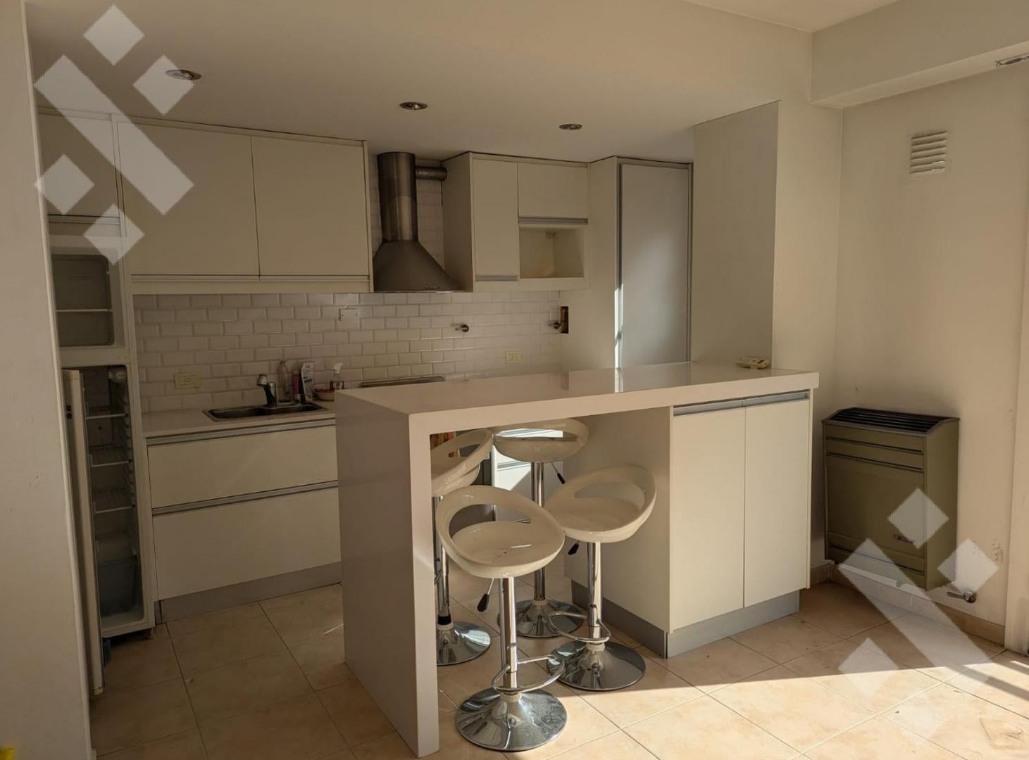 Foto de Alquiler Dpto 1 dorm, Castelli al 200 Neuquen Capital, imagen 4