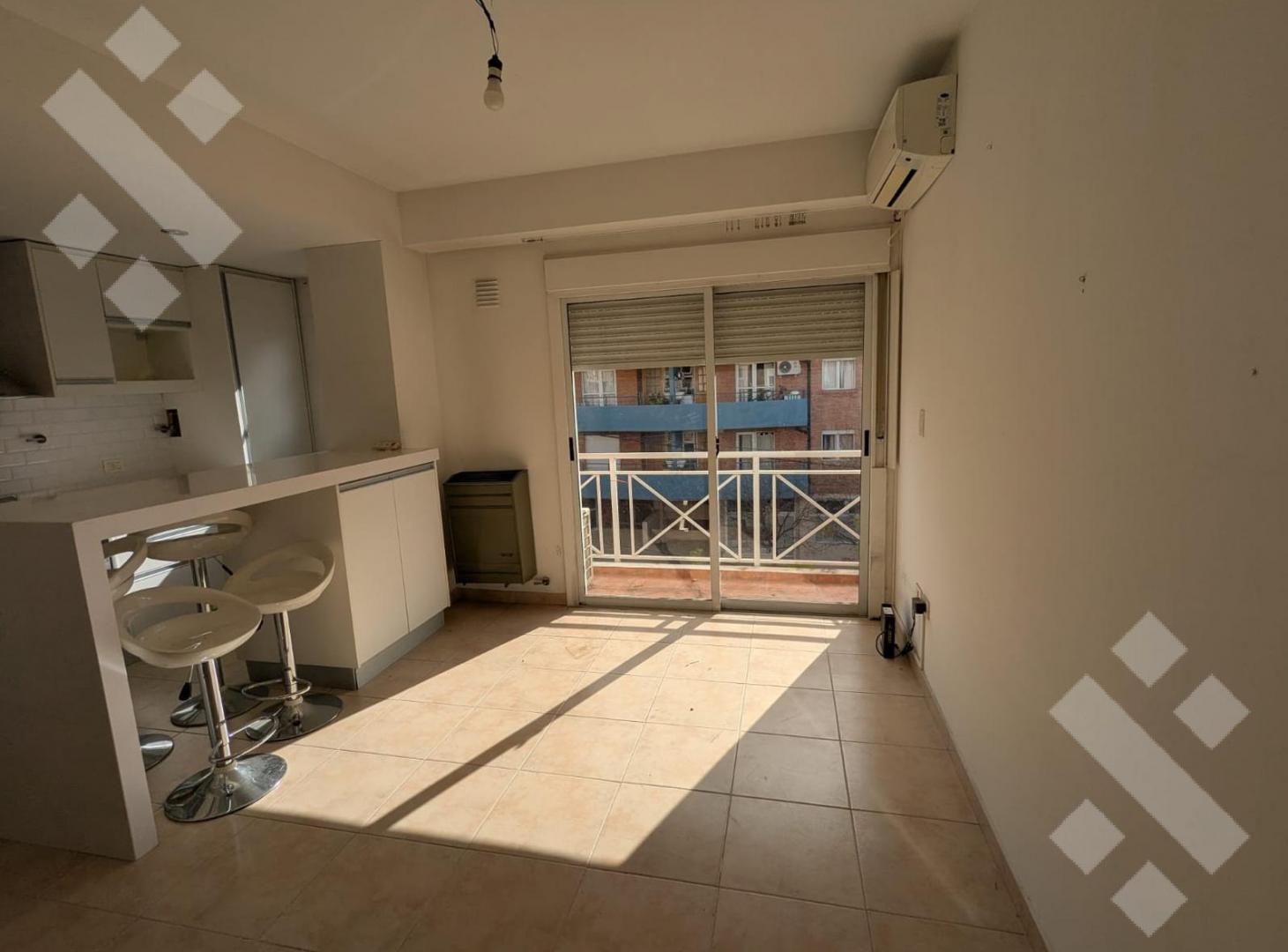 Foto de Alquiler Dpto 1 dorm, Castelli al 200 Neuquen Capital, imagen 1