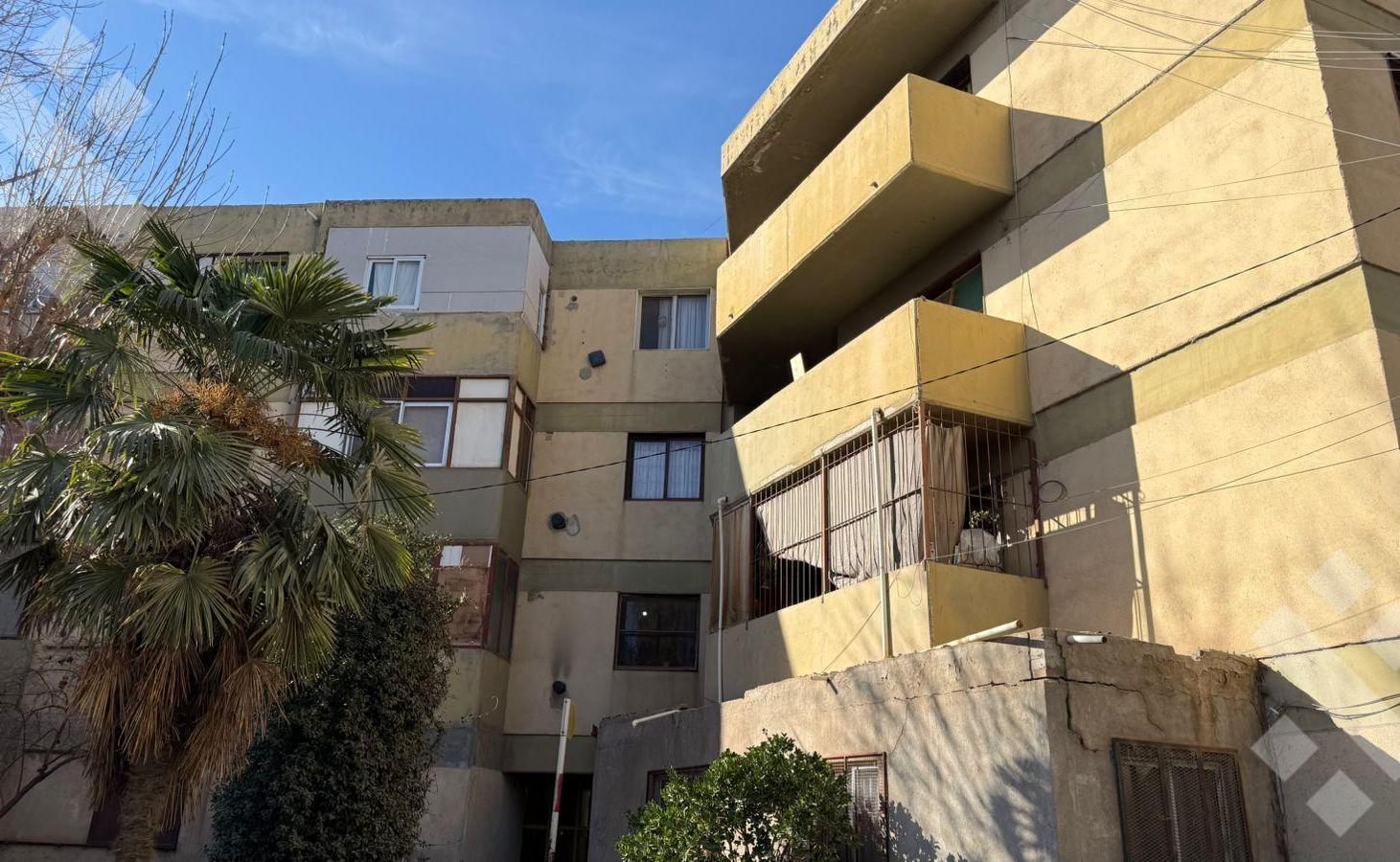 Foto de En Venta | Departamento de 2 Dormitorios | Avenida Belgrano 437 | Cinco, imagen 2