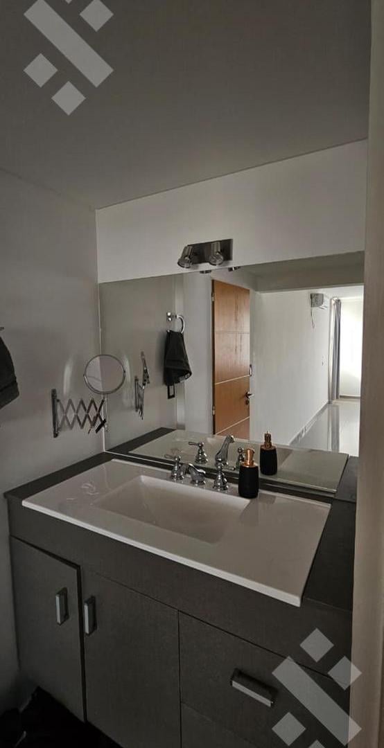 Foto de Alquiler CASA - Barrio El Vergel, imagen 1