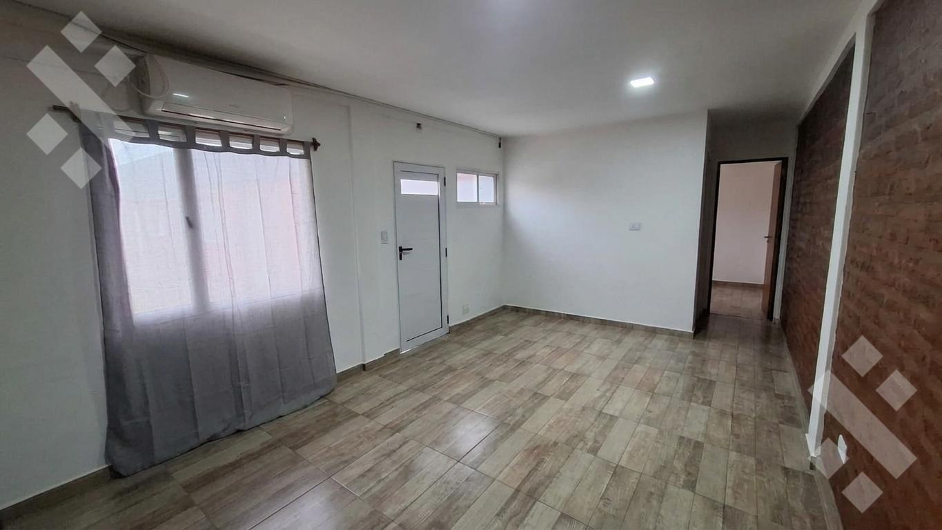 Foto de En Alquiler | Departamento de 1 Dormitorio | Las Camelias al 500 |, imagen 3