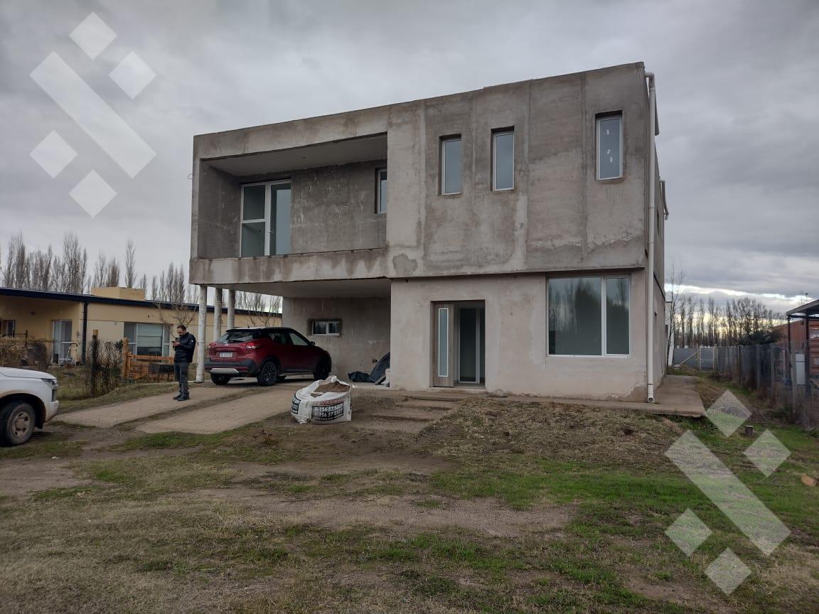 Foto de VENTA Casa Barrio Los Cadenales - 5 domitorios, imagen 3