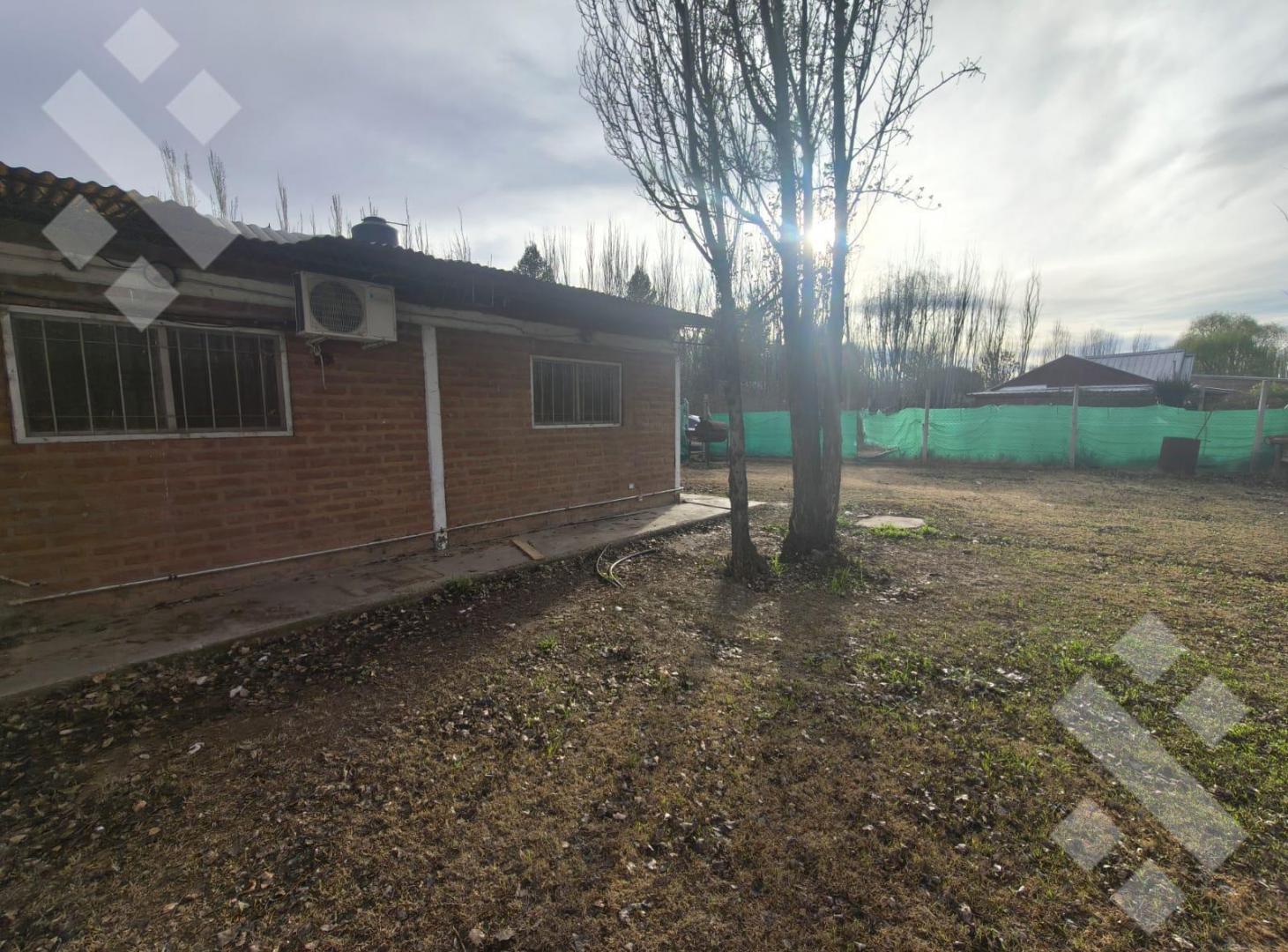 Foto de Alquiler casa 3 dorm Chacras, calle 20 y 2 Centenario Neuquen, imagen 1