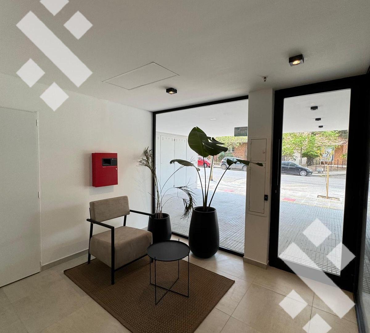 Foto de Venta Monoambiente con Cochera Centro Neuquén, imagen 3