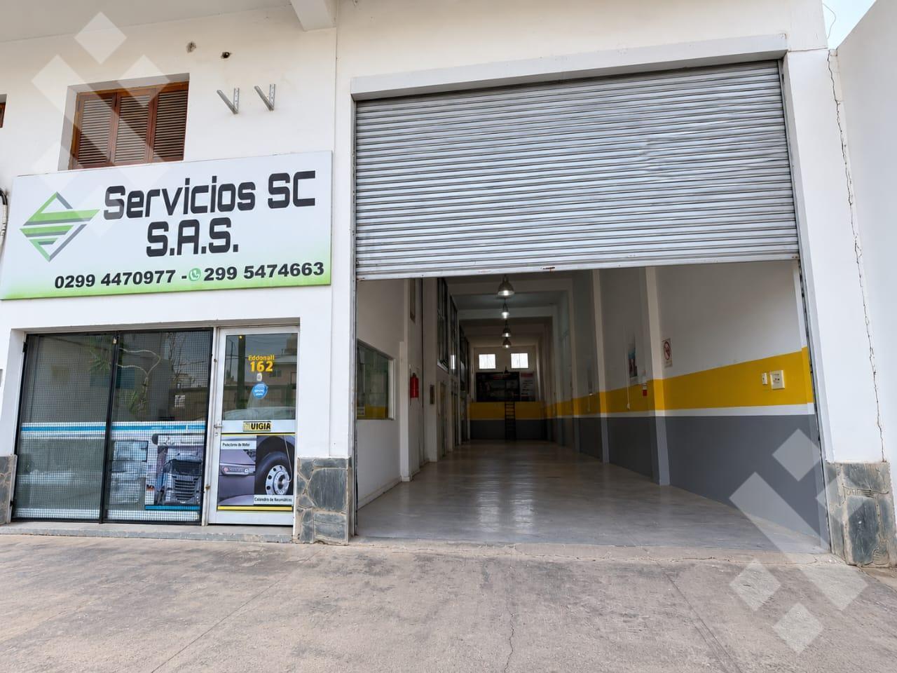 Foto de En Alquiler | Galpón con Oficinas | Angel Edelman 162 | Neuquén, imagen 1