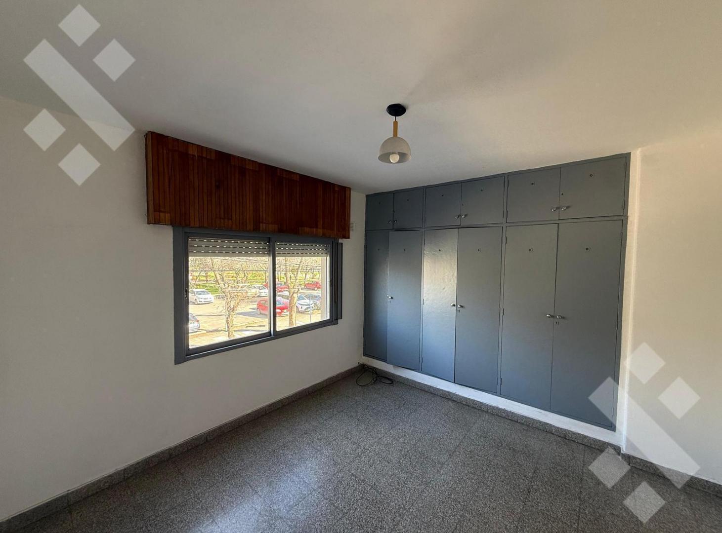 Foto de VENTA DEPARTAMENTOS 3 DORM calle Mendoza e Independencia. Neuquen, imagen 4