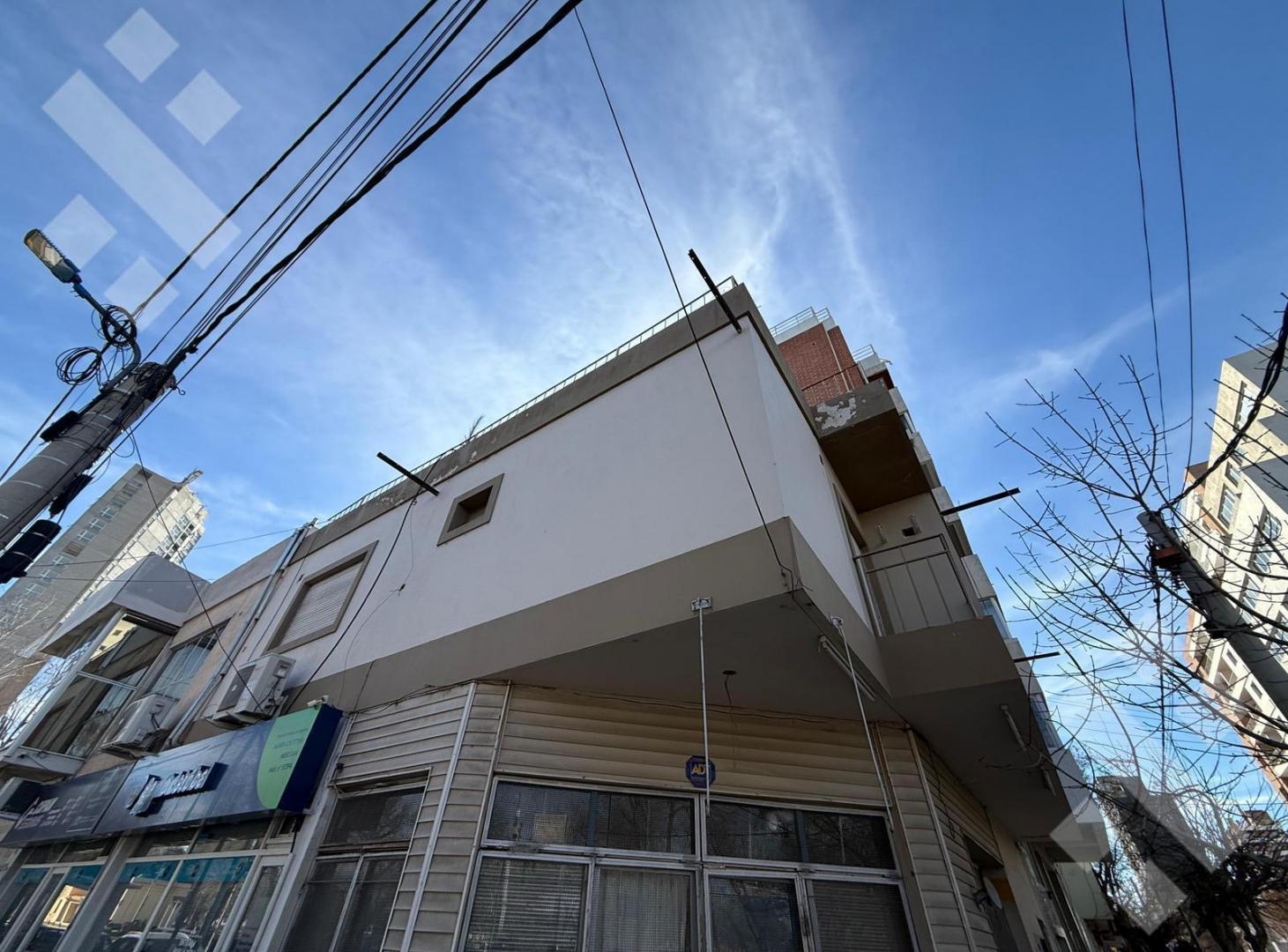 Foto de VENTA DEPARTAMENTOS 3 DORM calle Mendoza e Independencia. Neuquen, imagen 3