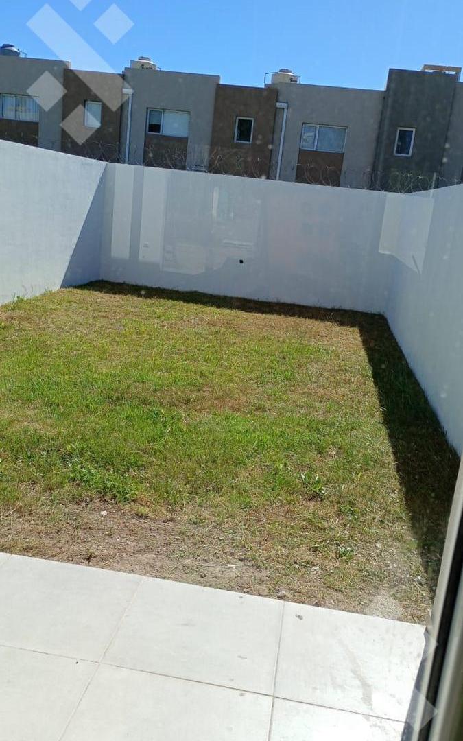Foto de VENTA (EN EXCLUSIVA) DUPLEX 2 DORMITORIOS RINCON LINDOII, imagen 2