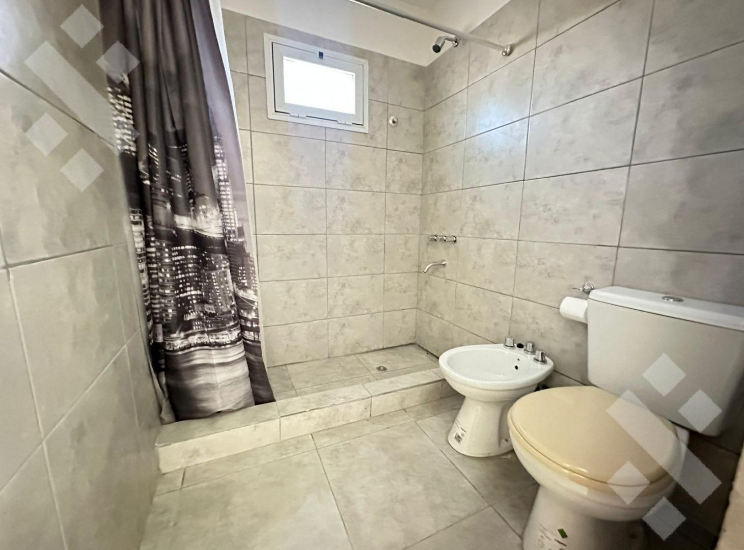 Foto de En Alquiler | Casa de 2 Dormitorios | B° Venezia | Plottier, imagen 4