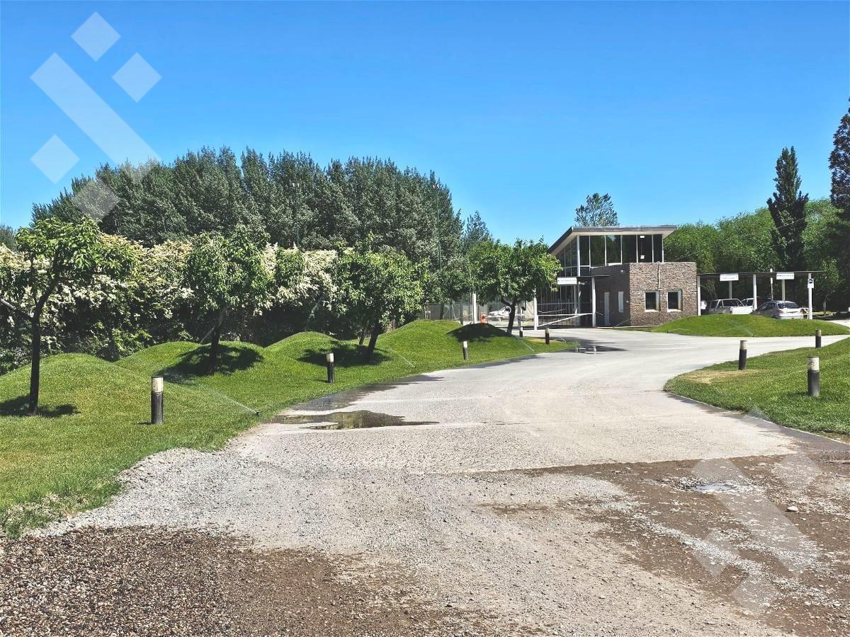 Foto de VENTA lote en barrio privado Costa Nogal, Neuquén, imagen 4