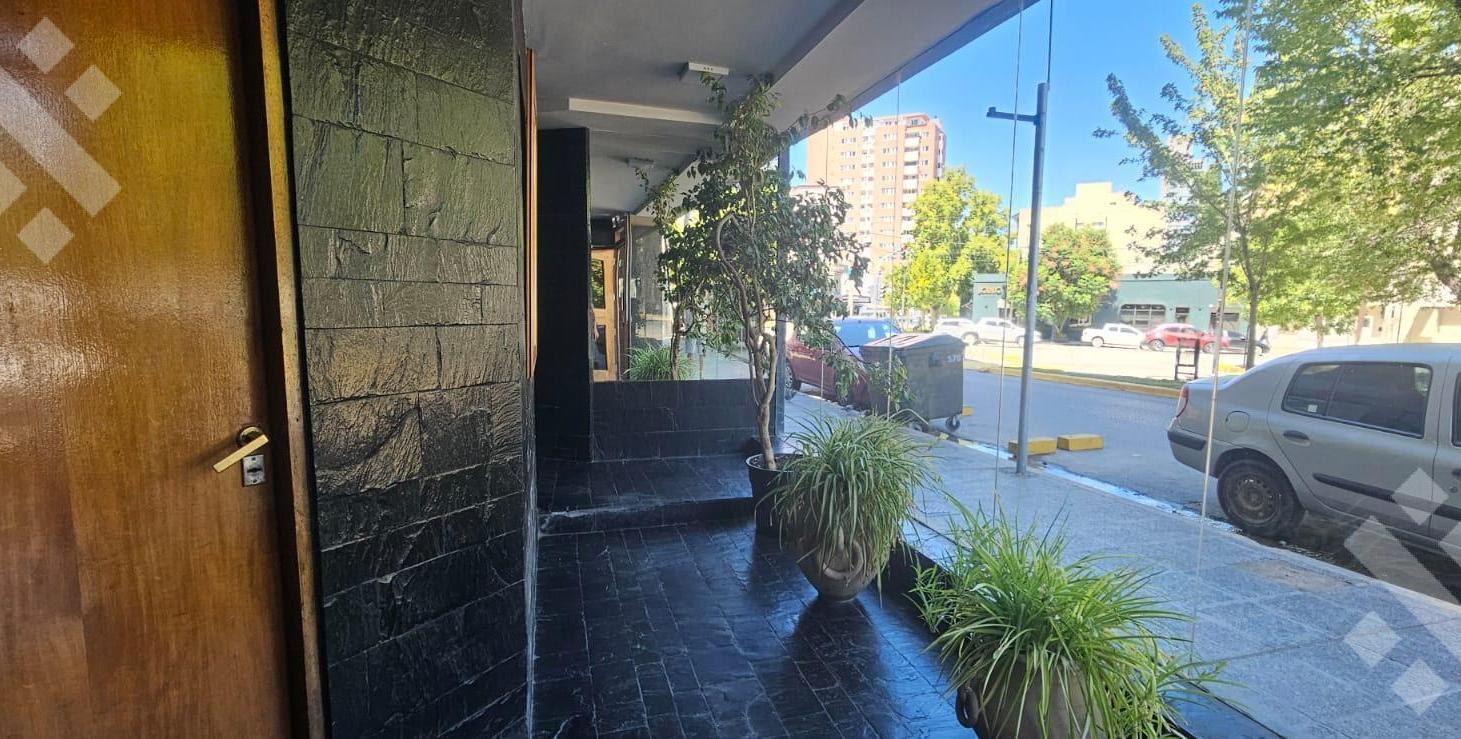 Foto de Venta Dpto. 2 dormi - Apto Profesional - Diag. 9 de Julio al 100, imagen 1
