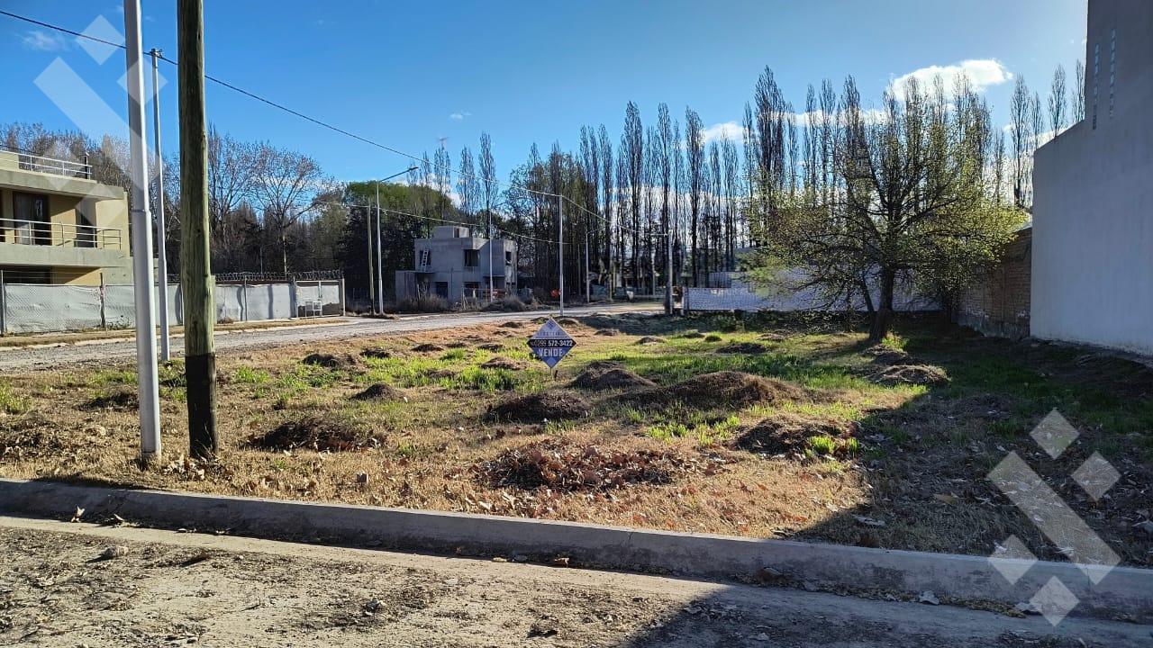 Foto de VENTA TERRENO DE 442 M2 EN PLOTTIER, imagen 1