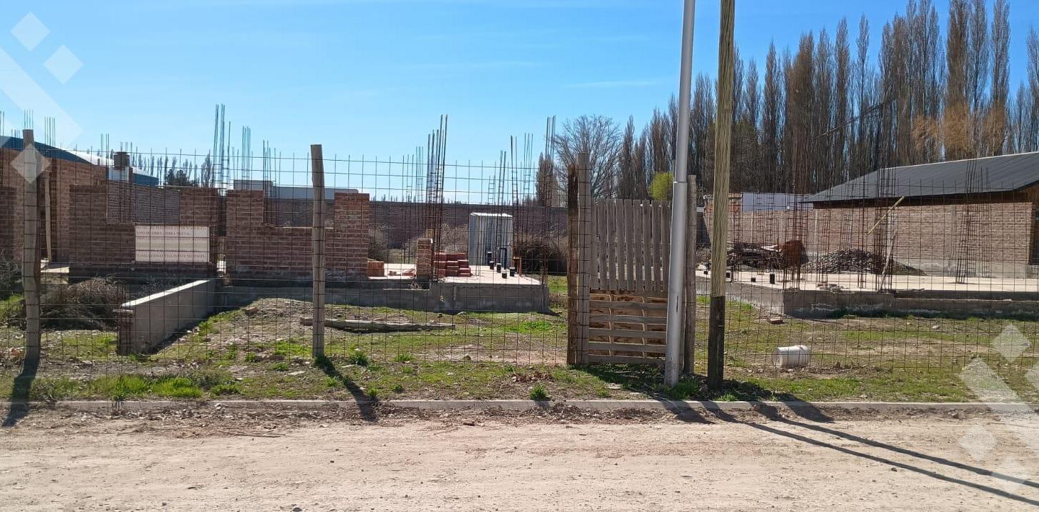 Foto de En Venta | Lote de 675 m2 | Con Avance de Obra | El Floreal | Plottier, imagen 2