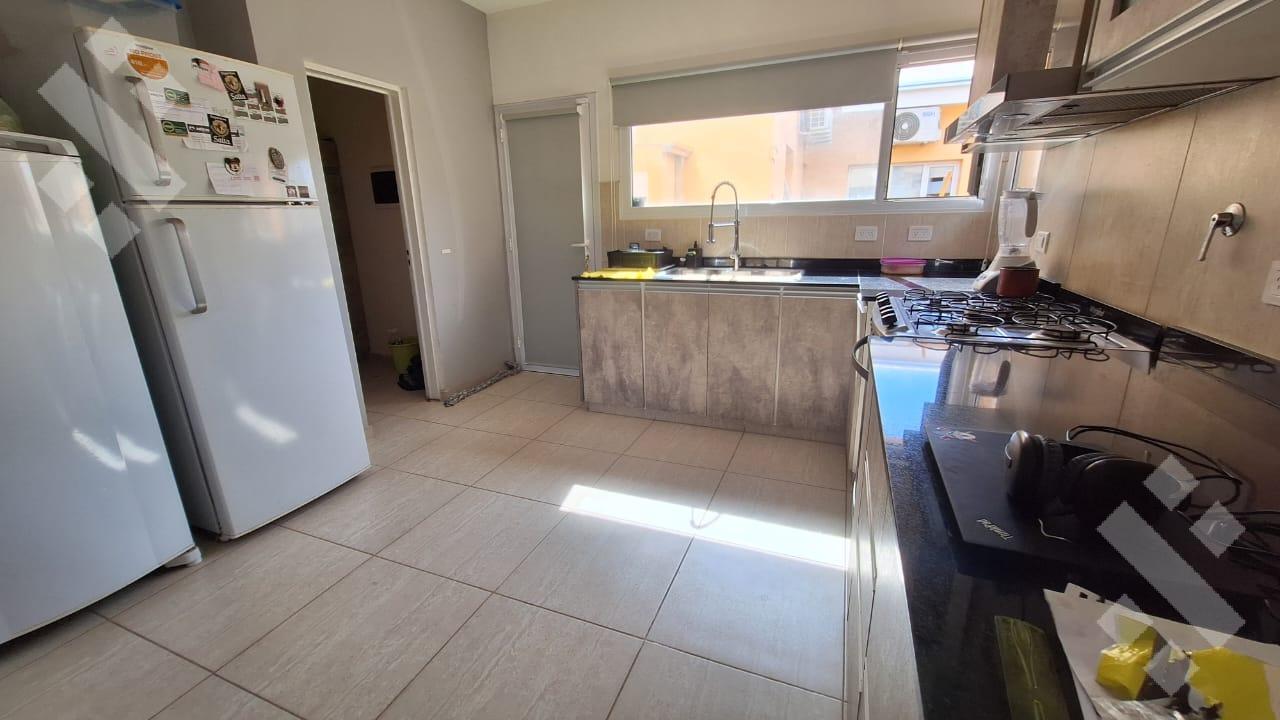 Foto de En Venta | Casa de 3 Dormitorios | Barrio Bardas del Sol | Plottier, imagen 4