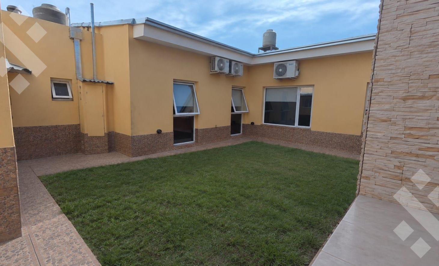 Foto de En Venta | Casa de 3 Dormitorios | Barrio Bardas del Sol | Plottier, imagen 1