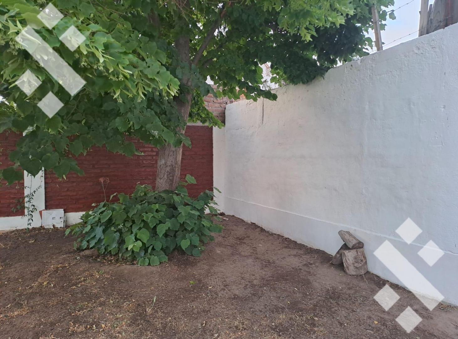 Foto de Alquiler Casa 3 dormitorios - Formosa al 1300 - Bº Santa Genoveva, imagen 5