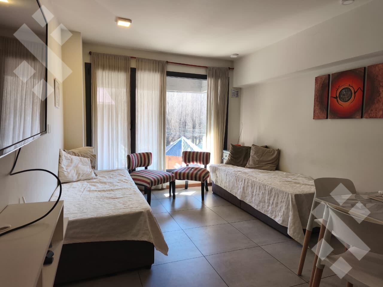 VENTA DEPARTAMENTO CON 2 COCHERAS - CASCO CENTRICO - SAN MARTIN DE LOS ANDES