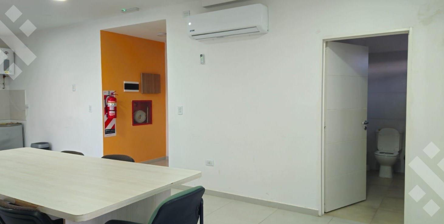 Foto de VENTA OFICINA – TALERO Y MENDOZA | NEUQUÉN, imagen 2