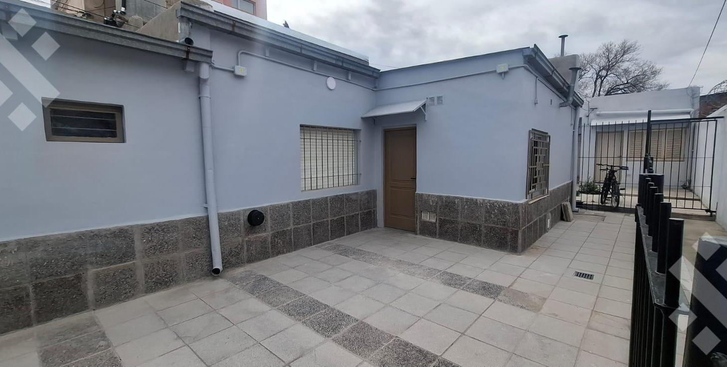 Foto de Alquiler dpto 2 dormitorio, patio con parrilla. Leguizamon al 100, imagen 1