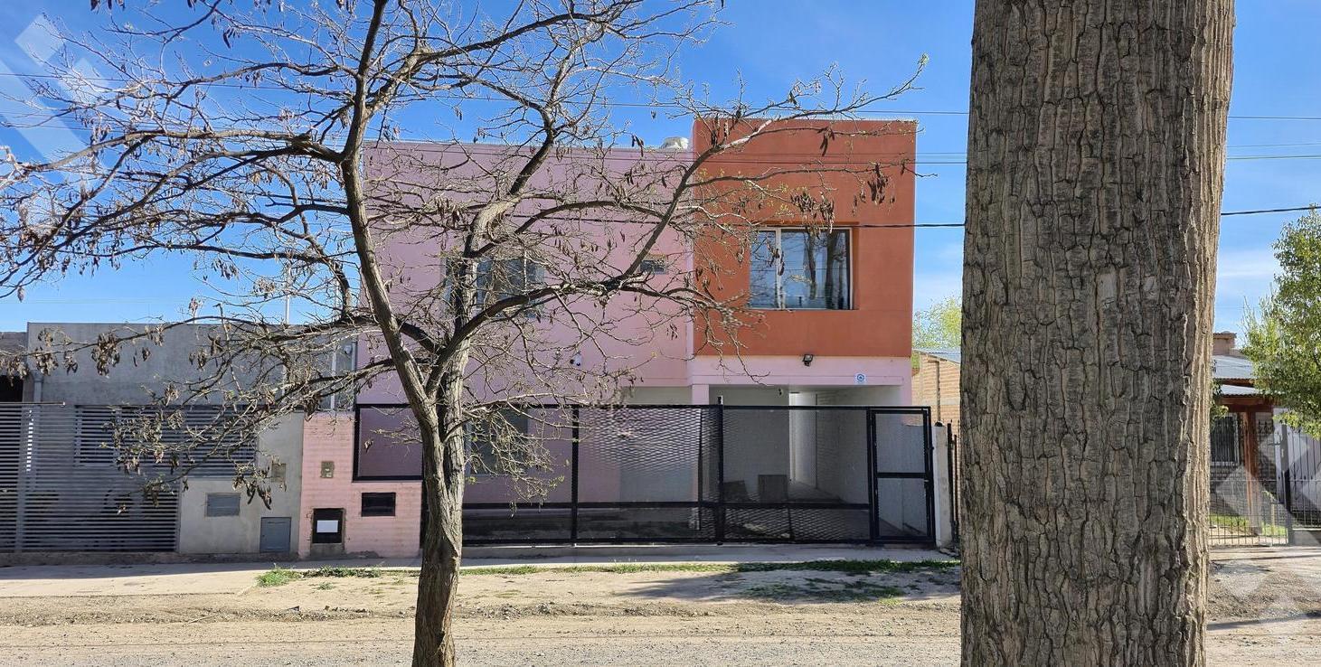 Foto de CASA EN VENTA 2 DORM A ESTRENAR | LOTEO LOS ÁLAMOS | CINCO SALTOS - RÍO, imagen 4