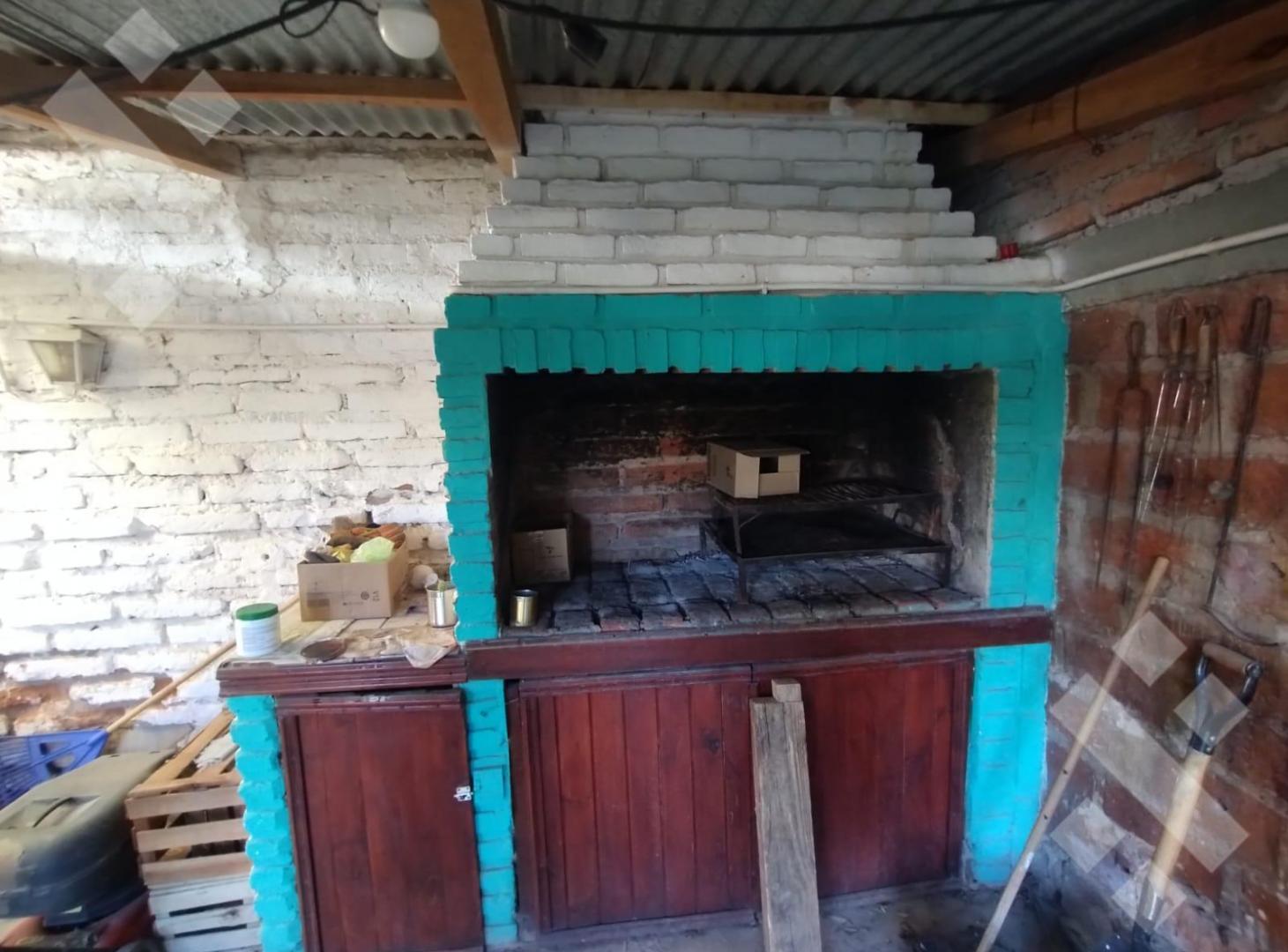 Foto de VENTA CASA 4 DORMITORIOS CENTENARIO, imagen 5