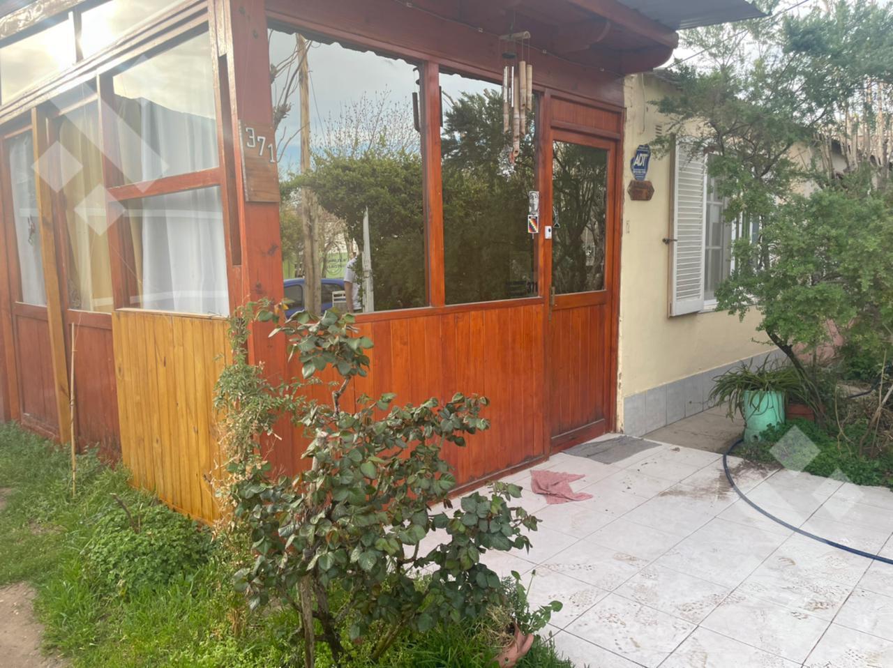 Foto de VENTA CASA 4 DORMITORIOS CENTENARIO, imagen 2