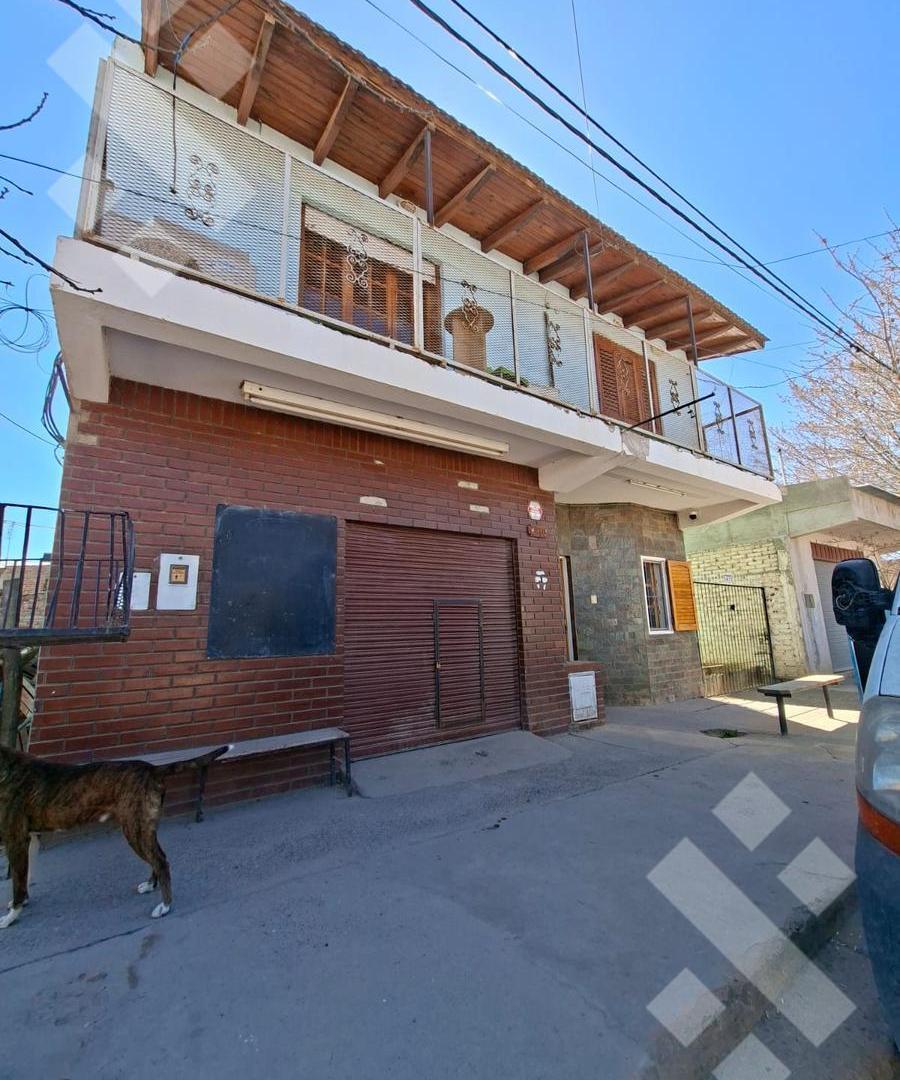 Foto de En Venta | Local Comercial Duplex | Barrio Don Antonio | Plottier, imagen 5