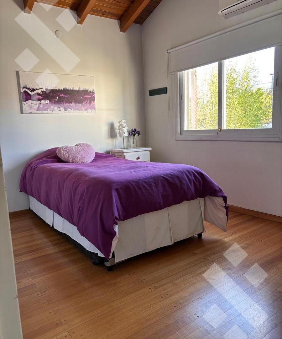 Foto de VENTA casa calle Islas Malvinas al 1000 - Neuquén -, imagen 5