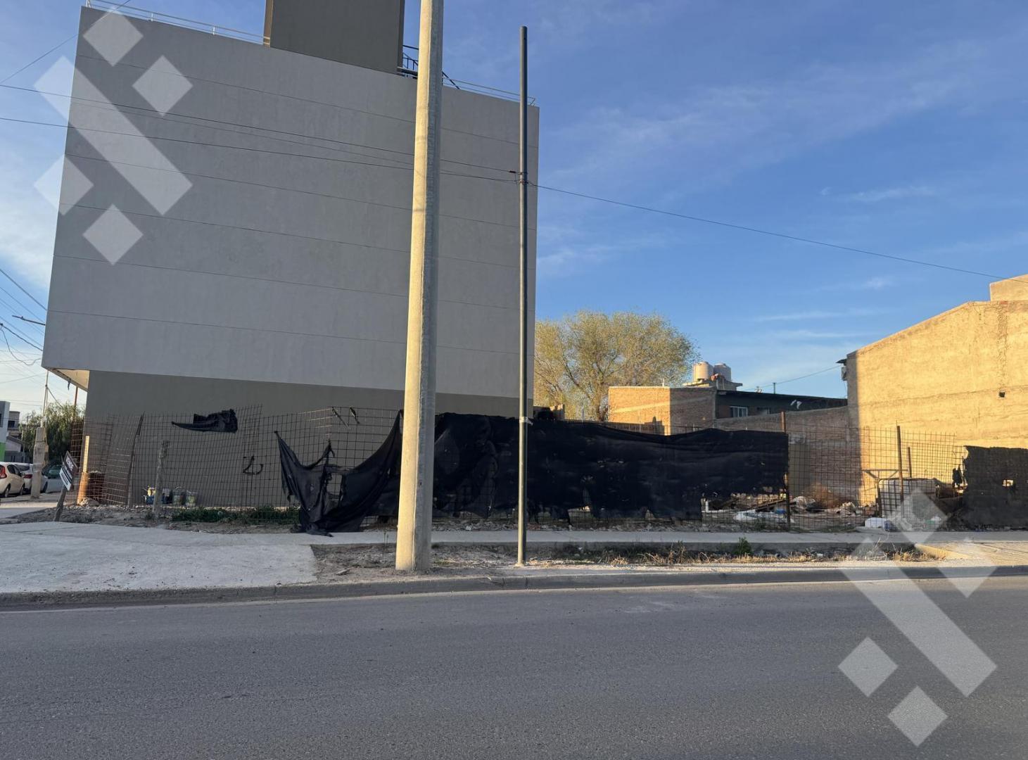 Foto de Terreno en esquina venta Cipolletti, imagen 1