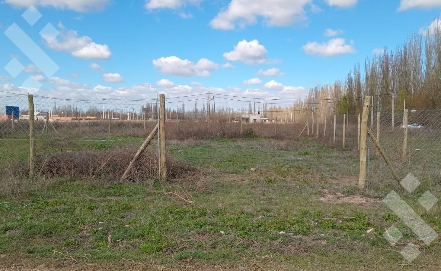 Foto de VENTA DE TERRENO BARRIO MARIA LUCINDA CIPOLLETTI, imagen 1