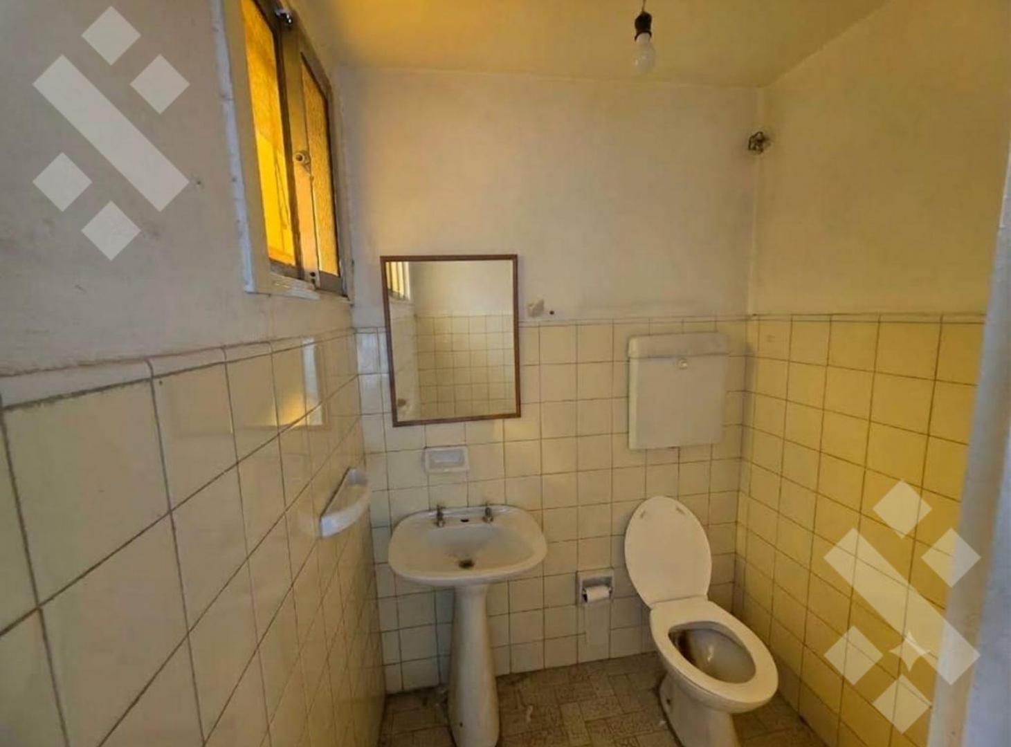 Foto de Alquiler Local comercial- San Lorenzo 200- Cinco Saltos- Rio Negro, imagen 4