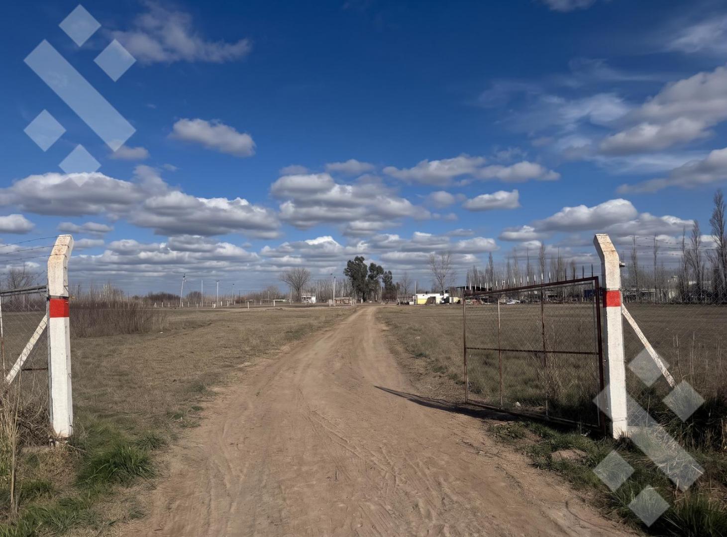 Foto de Terreno 7 hectáreas Apto desarrollo Cipolletti, imagen 1