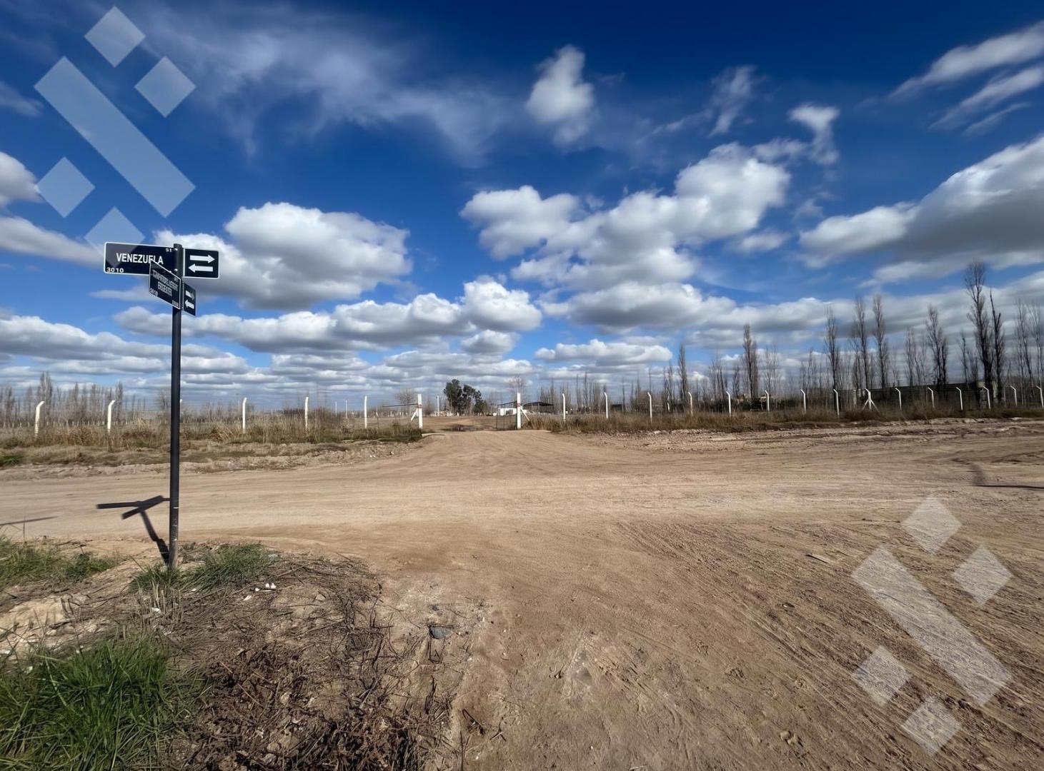 Foto de Terreno 7 hectáreas Apto desarrollo Cipolletti, imagen 1