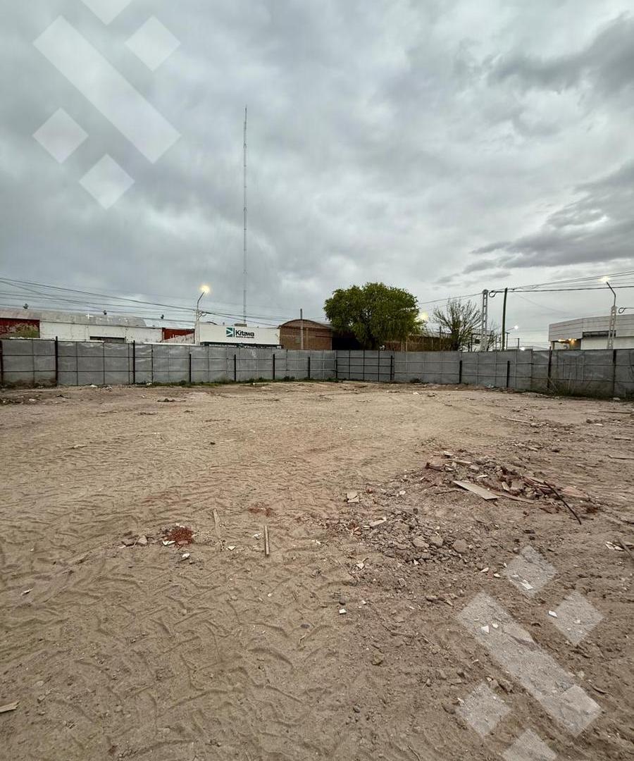 Foto de ALQUILER TERRENO EN ESQUINA, SATURNINO TORRES 300, imagen 1