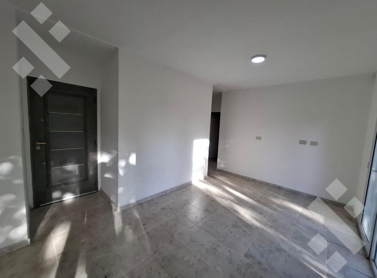 Foto de En venta | Casa de 3 dormitorios | Barrio Villa Lida Plottier, imagen 4