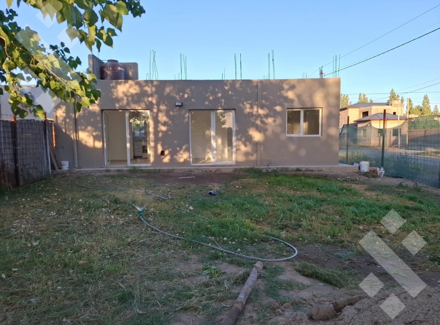 Foto de En venta | Casa de 3 dormitorios | Barrio Villa Lida Plottier, imagen 1