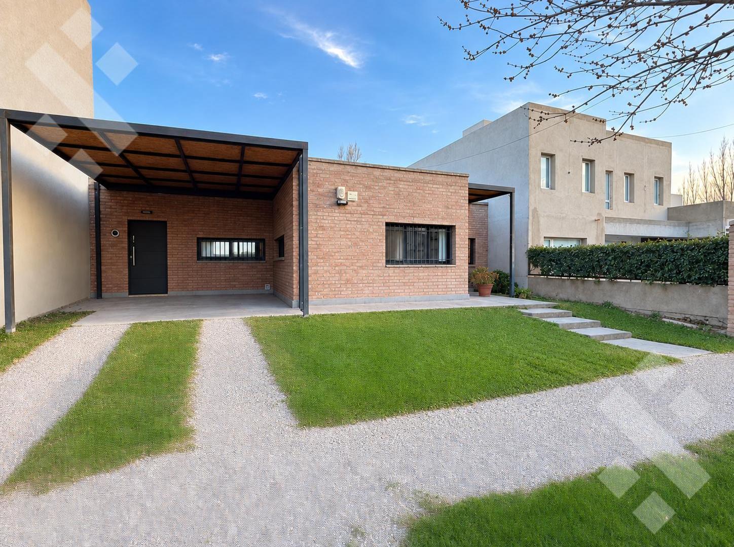 Foto de Venta | Casa de 3 dormitorios | B° Spino Florido II | Cipolletti, imagen 1