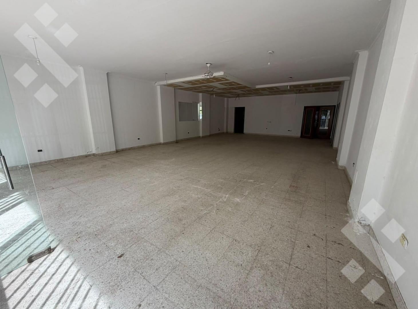 Foto de Alquiler Local Comercial - Av Olascoaga 500, imagen 5